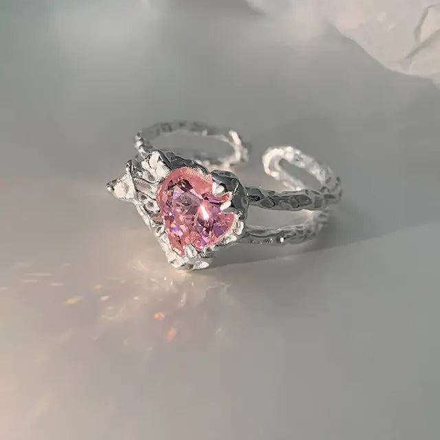 Anello cuore irregolare con cristallo rosa