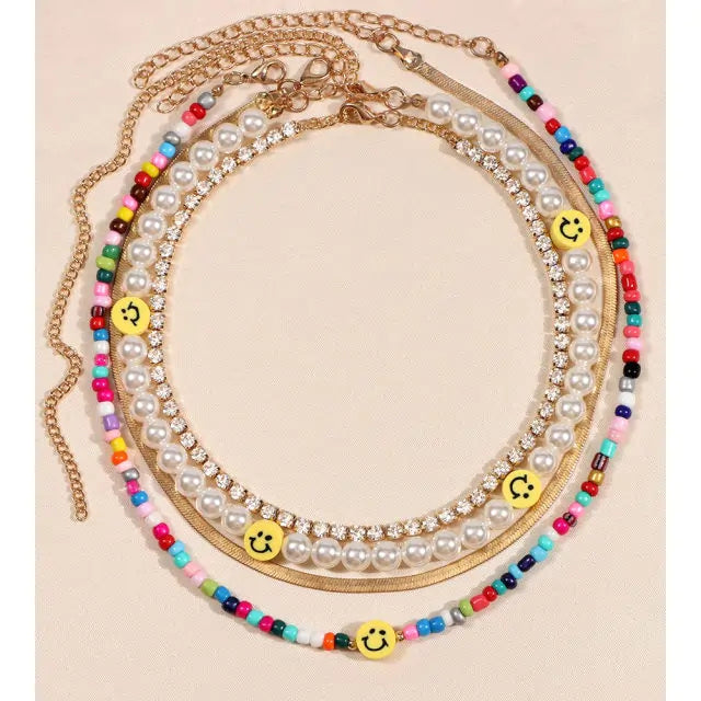 Collier de perles smiley en acrylique