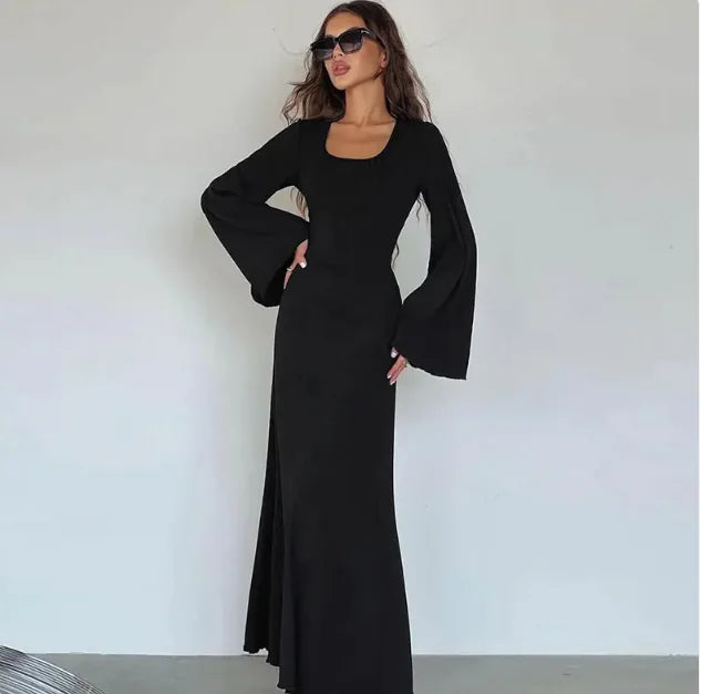 Adelina - Robe tendance à encolure dégagée avec laçage au dos et manches longues trompette - robe pour femme